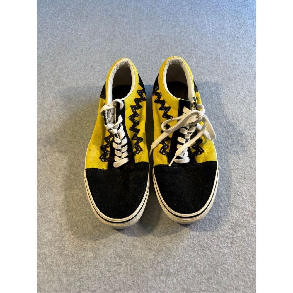 Vans Old Skool Peanuts "Charlie Brown" sneakers 12